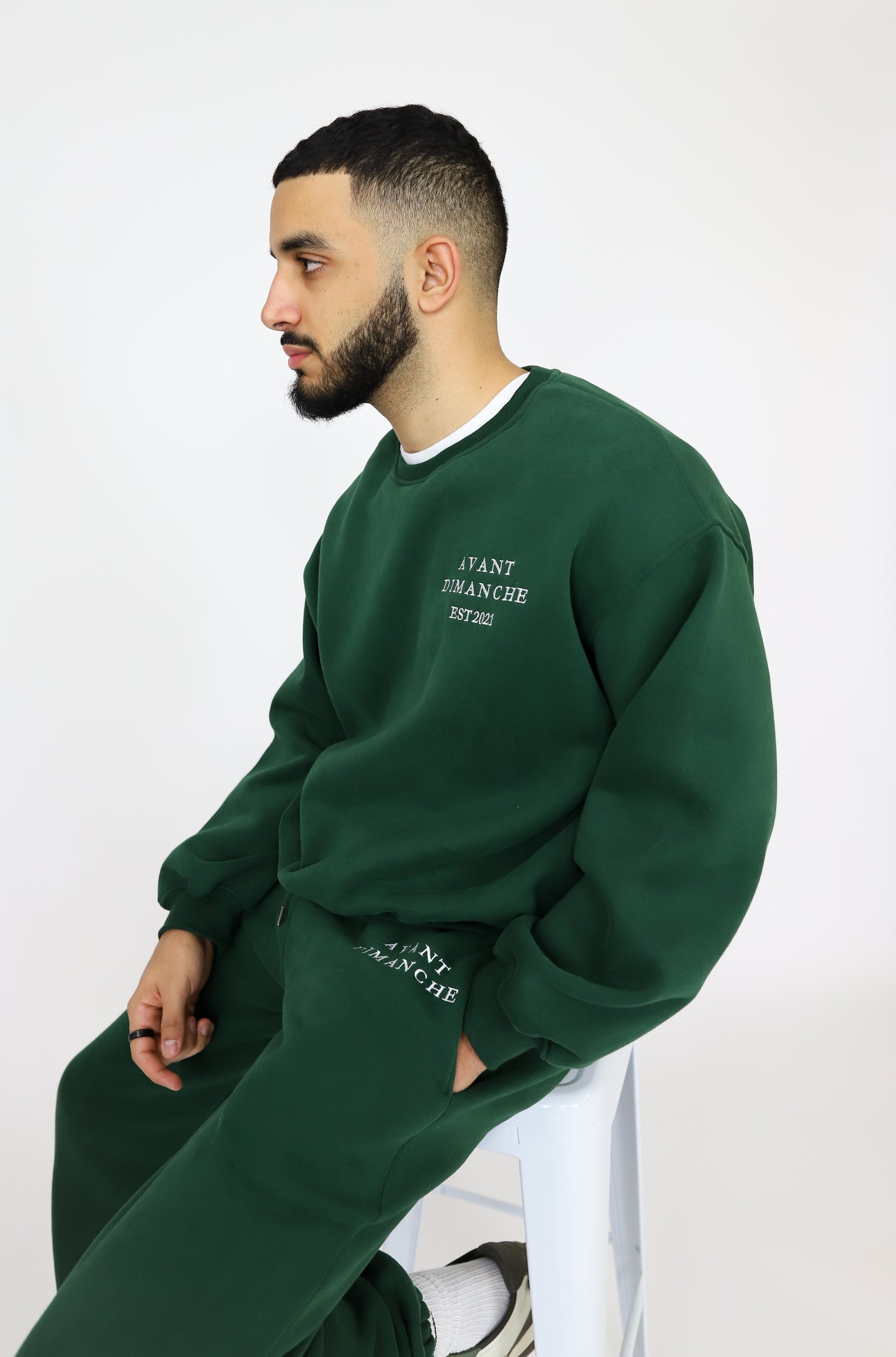 The Essential Crewneck - Forest Green